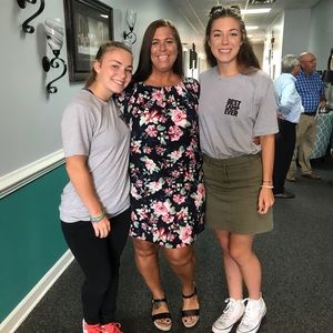 Meet your Posher, Abigail